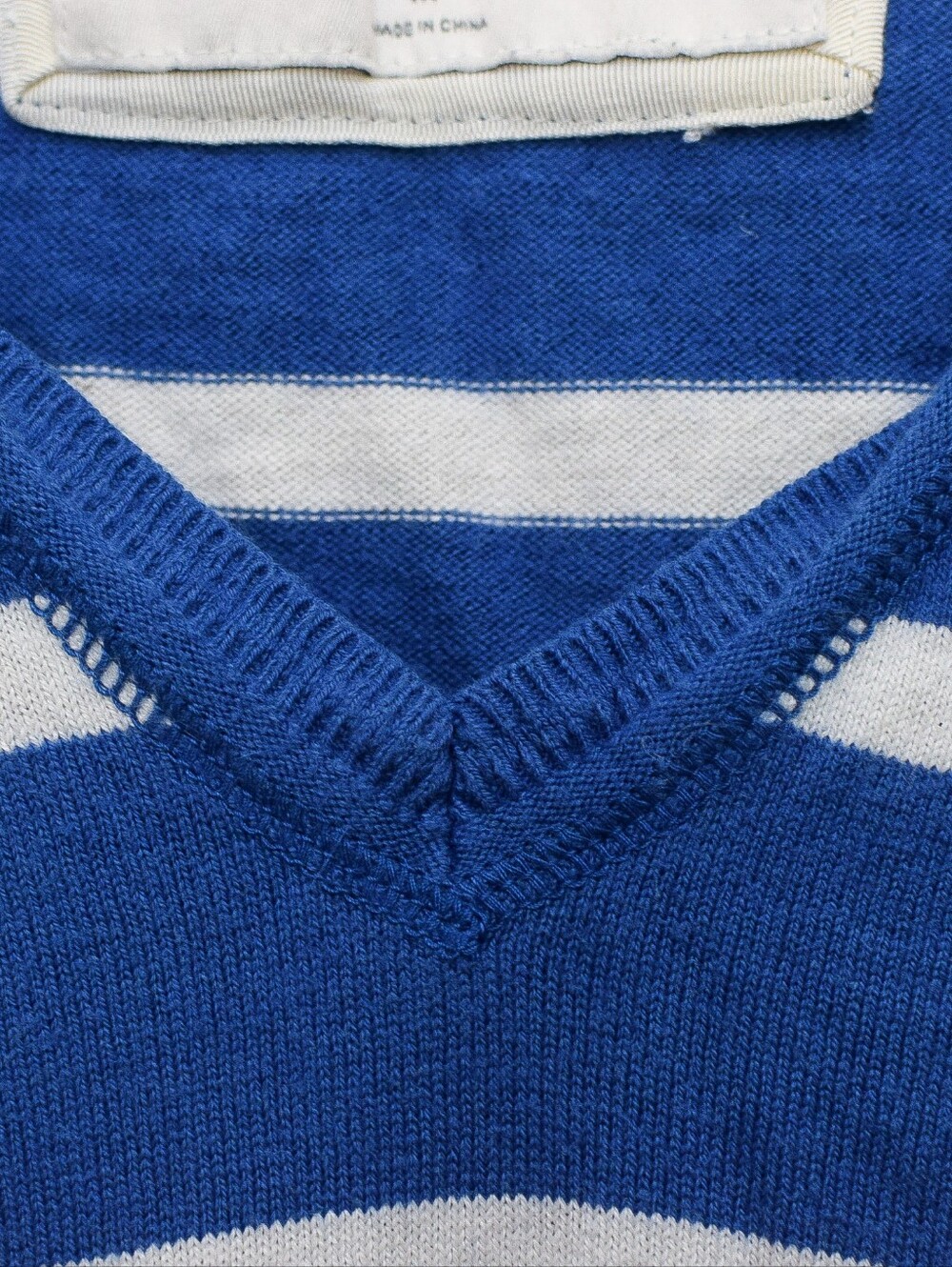 Vintage Y2K Abercrombie & Fitch Striped V-Neck Shirt Sweater Size M - Picture 7 of 9